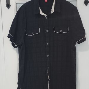 Guess Black Short-Sleeve Button-Down Shirt with White Trim
